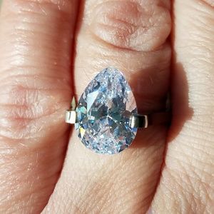 NWT Stainless Steel Pear Cz Engagement Ring Size 7